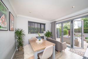 DINING KITCHEN- click for photo gallery